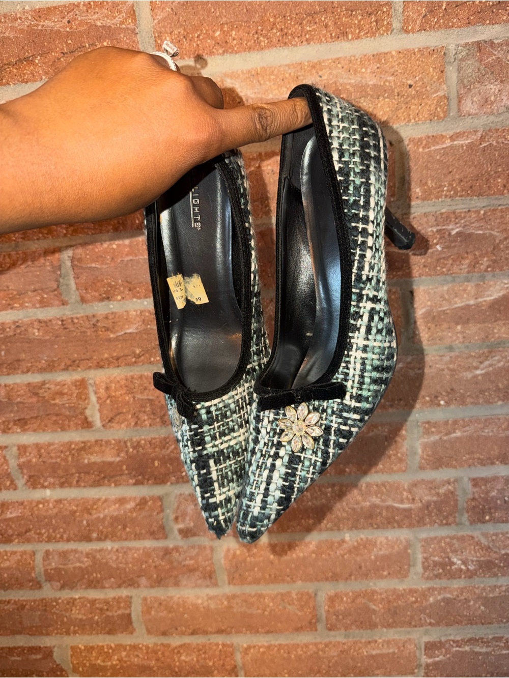 Elegant Tweed Pointed-Toe Pumps with Crystal Accent - Black/White